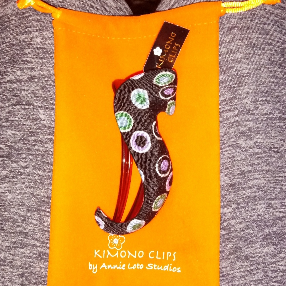 Kimono clip